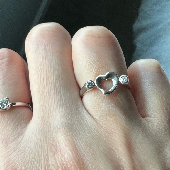 Tiffany & Co. Ring - Picture 9 of 10